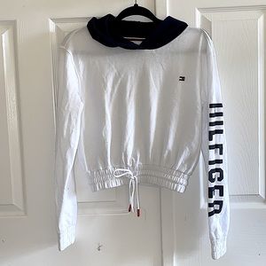 NWOT UO Tommy Hilfiger Cropped White and Navy Blue Logo Embroidered Hoodie